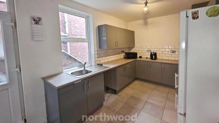 3 bedroom Terraced House for sale in Clarence Avenue, Balby, Doncaster, DN4