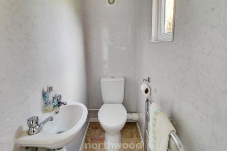 3 bedroom Detached house for sale in Clifton Drive, Sprotbrough, Doncaster, DN5