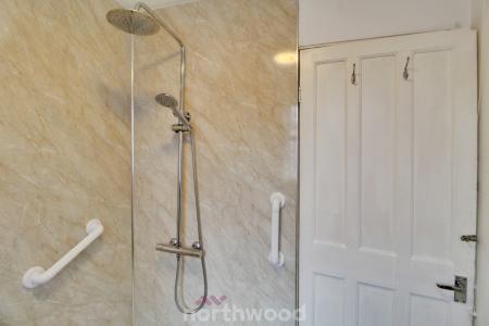 3 bedroom Town house for sale in Craithie Road, Town Moor, Doncaster, DN2