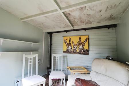 3 bedroom Town house for sale in Craithie Road, Town Moor, Doncaster, DN2