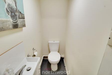 3 bedroom Town house for sale in Craithie Road, Town Moor, Doncaster, DN2