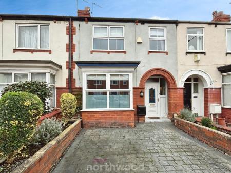 3 bedroom Terraced House for sale in Craithie Road, Town Moor, Doncaster, DN2