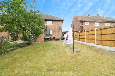 2 bedroom Semi-detached house for sale in Everingham Road, Cantley, Doncaster, DN4