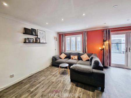 3 bedroom Detached house for sale in Fair Holme View, Armthorpe, Doncaster, DN3