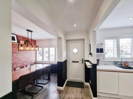 3 bedroom Detached house for sale in Fair Holme View, Armthorpe, Doncaster, DN3