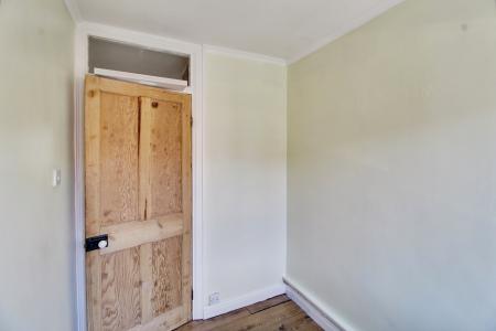 3 bedroom Terraced House for sale in Glamis Road, Town Moor, Doncaster, DN2