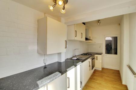 3 bedroom Terraced House for sale in Glamis Road, Town Moor, Doncaster, DN2