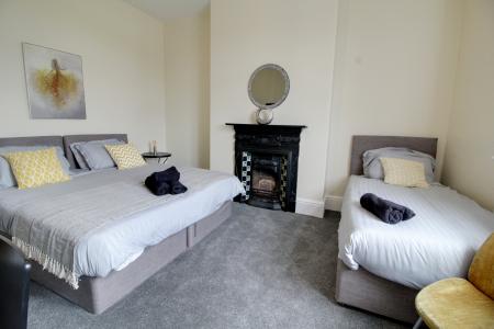 3 bedroom Pub for sale in High Street, Arksey, Doncaster, DN5