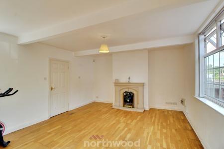 3 bedroom Terraced House for sale in Mansfield Crescent, Armthorpe, Doncaster, DN3