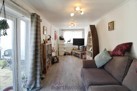 4 bedroom Semi-detached house for sale in Marlborough Road, Town Moor, Doncaster, DN2