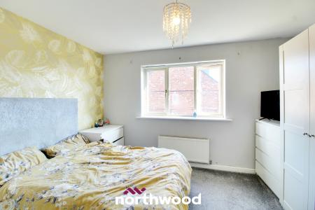 2 bedroom Terraced House for sale in Parkgate, Goldthorpe, S63