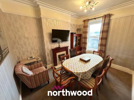 4 bedroom Semi-detached house for sale in Prospect Hill, Whitby, North Yorkshire, YO21