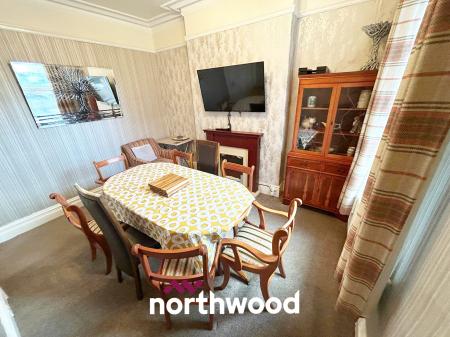 4 bedroom Semi-detached house for sale in Prospect Hill, Whitby, North Yorkshire, YO21