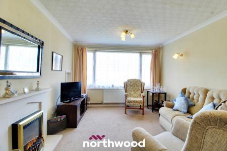 2 bedroom Semi-detached bungalow for sale in Rowan Court, Wheatley Hills, Doncaster, DN2