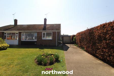 2 bedroom Semi-detached bungalow for sale in Rowan Court, Wheatley Hills, Doncaster, DN2