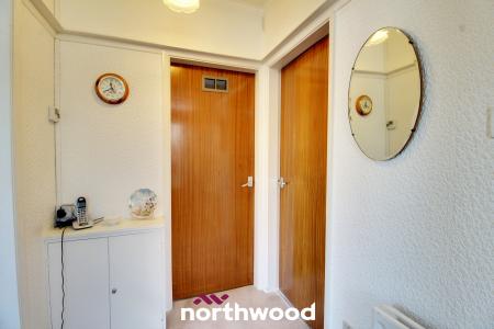 2 bedroom Semi-detached bungalow for sale in Rowan Court, Wheatley Hills, Doncaster, DN2