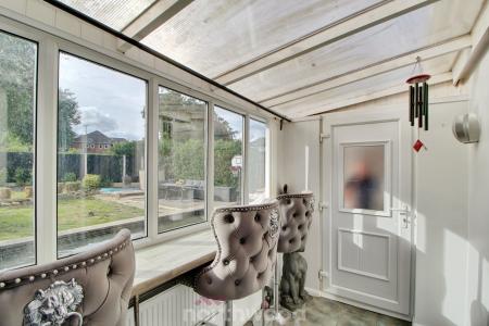 3 bedroom Detached house for sale in Sandford Court, Balby, Doncaster, DN4