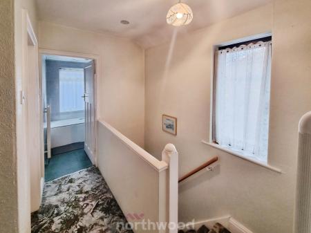 3 bedroom Semi-detached house for sale in Scawthorpe Avenue, Scawthorpe, Doncaster, DN5