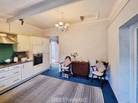 2 bedroom Bungalow for sale in Shires Close, Sprotbrough, Doncaster, DN5