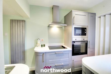 3 bedroom Semi-detached house for sale in St Annes Road, Belle Vue, Doncaster, DN4