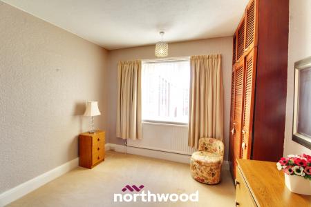 3 bedroom Semi-detached house for sale in St Annes Road, Belle Vue, Doncaster, DN4