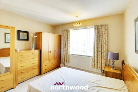 3 bedroom Semi-detached house for sale in St Annes Road, Belle Vue, Doncaster, DN4