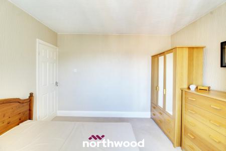 3 bedroom Semi-detached house for sale in St Annes Road, Belle Vue, Doncaster, DN4