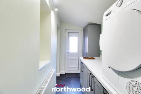 3 bedroom Semi-detached house for sale in St Annes Road, Belle Vue, Doncaster, DN4