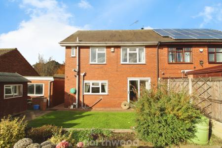 3 bedroom Semi-detached house for sale in Thorn Garth, Bentley, Doncaster, DN5