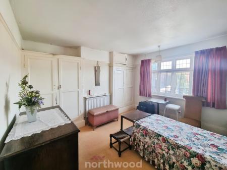 3 bedroom Semi-detached house for sale in Town Moor Avenue, Town Moor, Doncaster, DN2