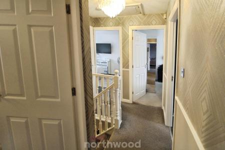 4 bedroom Detached house for sale in Wainscot Place, Skellow, Doncaster, DN6