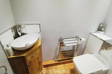 4 bedroom Detached house for sale in Wainscot Place, Skellow, Doncaster, DN6