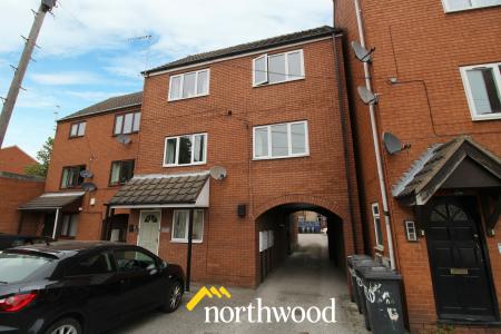 2 bedroom Flat for sale in Welbeck Road, Bennetthorpe, Doncaster, DN4