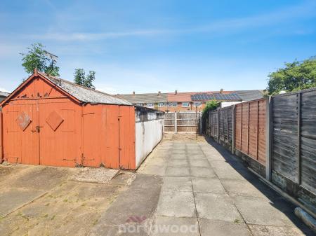 3 bedroom Semi-detached house for sale in Westminster Crescent, Intake, Doncaster, DN2