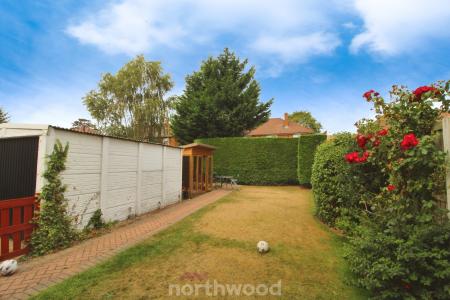 3 bedroom Semi-detached house for sale in Wicklow Road, Intake, Doncaster, DN2