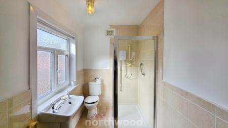 2 bedroom Terraced House for sale in Wrightson Avenue, Warmsworth, Doncaster, DN4