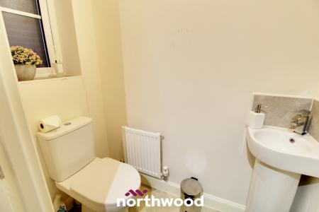 4 bedroom Detached house for sale in Yarborough Drive, Wheatley, Doncaster, DN2