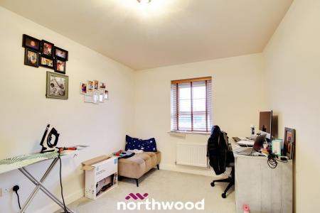 4 bedroom Detached house for sale in Yarborough Drive, Wheatley, Doncaster, DN2