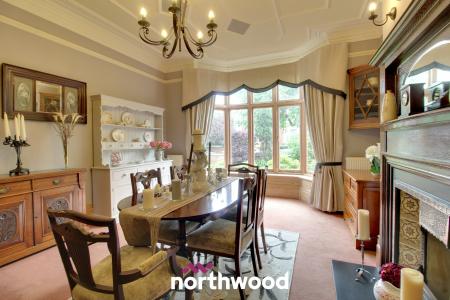 5 bedroom Character Property for sale in Avenue Road, Wheatley, Doncaster, DN2