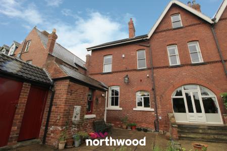 5 bedroom Character Property for sale in Avenue Road, Wheatley, Doncaster, DN2