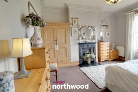 5 bedroom Character Property for sale in Avenue Road, Wheatley, Doncaster, DN2