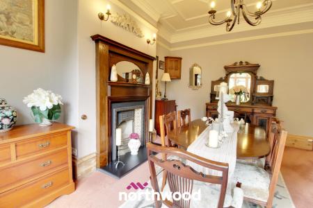 5 bedroom Character Property for sale in Avenue Road, Wheatley, Doncaster, DN2