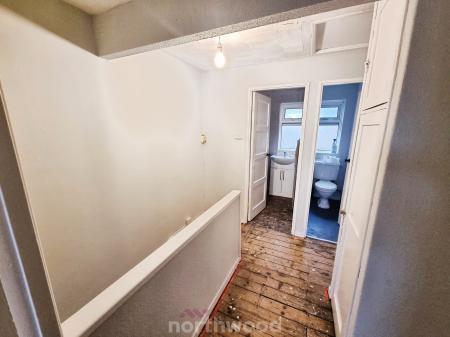 4 bedroom Terraced House for sale in Swaithe Avenue, Scawthorpe, Doncaster, DN5