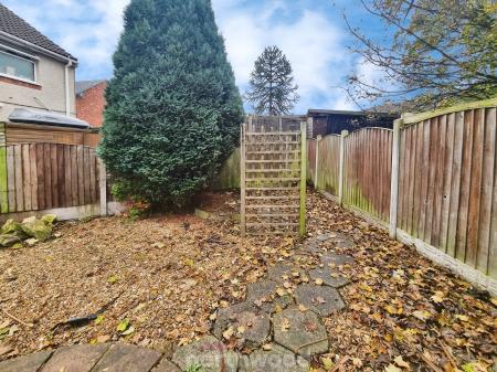 4 bedroom Terraced House for sale in Swaithe Avenue, Scawthorpe, Doncaster, DN5