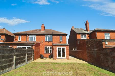 3 bedroom Semi-detached house for sale in Zetland Road, Town Moor, Doncaster, DN2