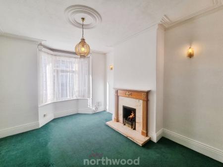 2 bedroom Terraced House for sale in Cunningham Road, Hyde Park, Doncaster, DN1