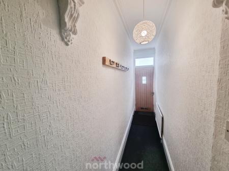 2 bedroom Terraced House for sale in Cunningham Road, Hyde Park, Doncaster, DN1