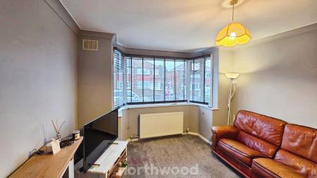 3 bedroom Semi-detached house for sale in Oakhill Road, Wheatley Hills, Doncaster, DN2