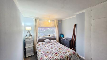 3 bedroom Semi-detached house for sale in Oakhill Road, Wheatley Hills, Doncaster, DN2