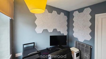 3 bedroom Semi-detached house for sale in Oakhill Road, Wheatley Hills, Doncaster, DN2